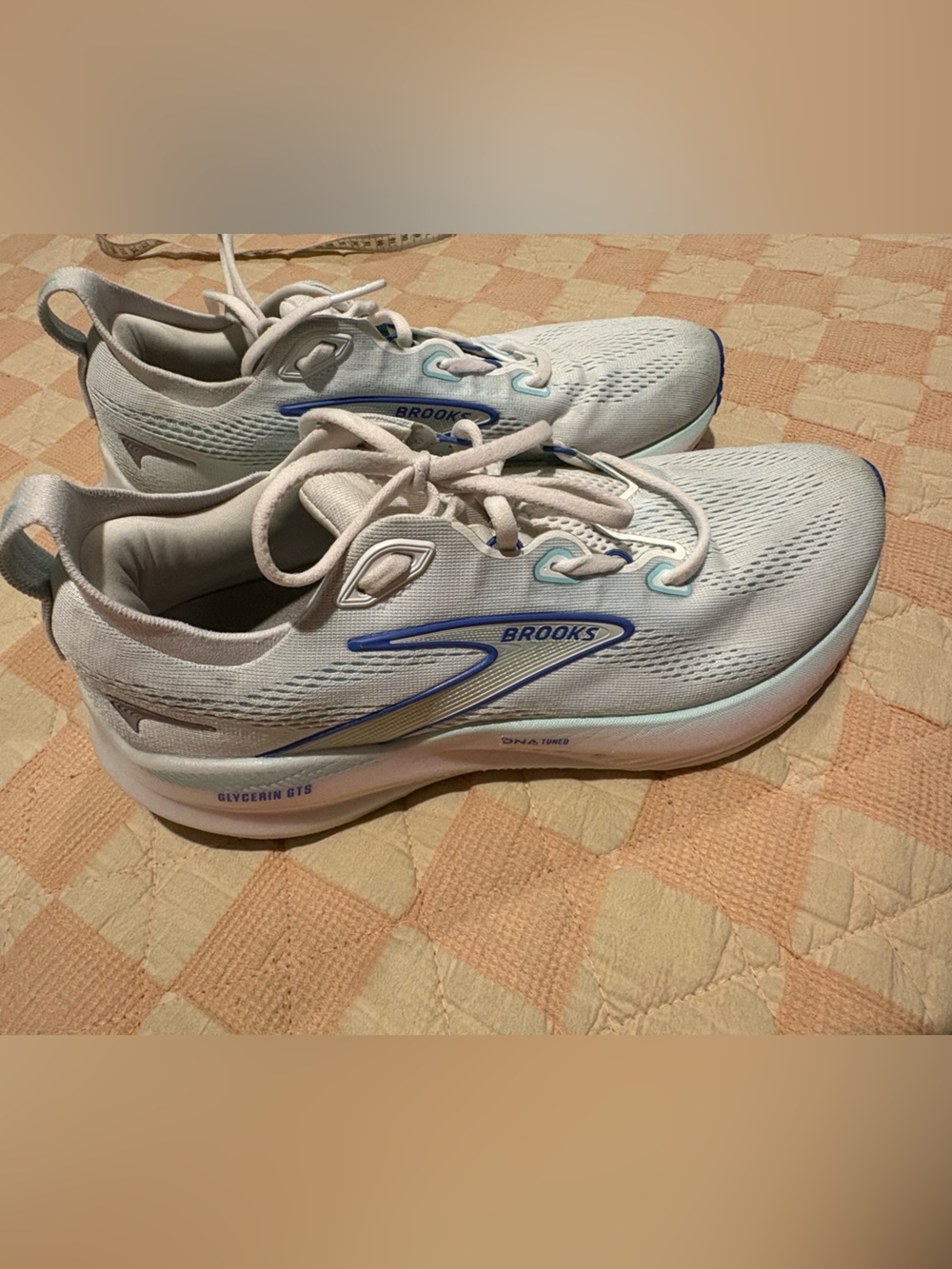 Brooks Glycerin GTS Women's White Sneakers with Blue Accents